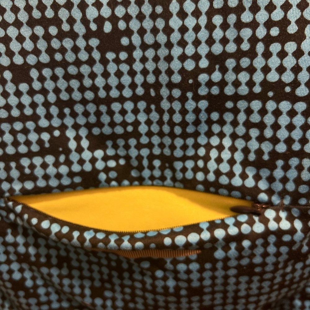 Under Armour Running Jacket - Picture 5 of 7